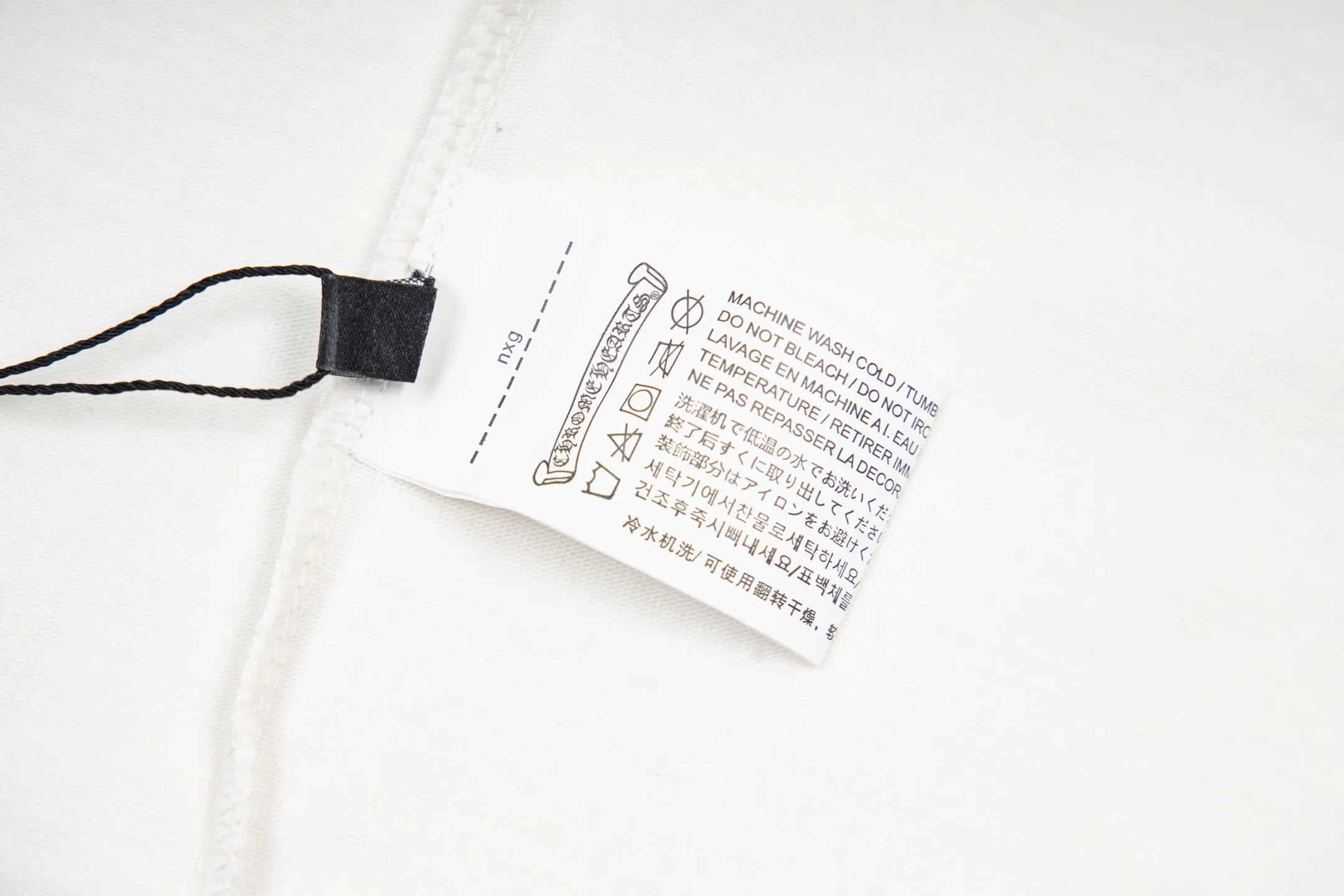 CH T Same Style T Versatile : Black White Size：XS-L